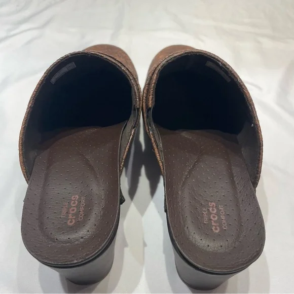 Crocs Brown Embossed Leather-Look Heeled Mules Slide On Women’s Size 10 Shoes - Picture 5 of 16